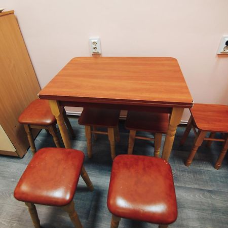 Hostel “Lime” Ivano-Frankivsk Esterno foto